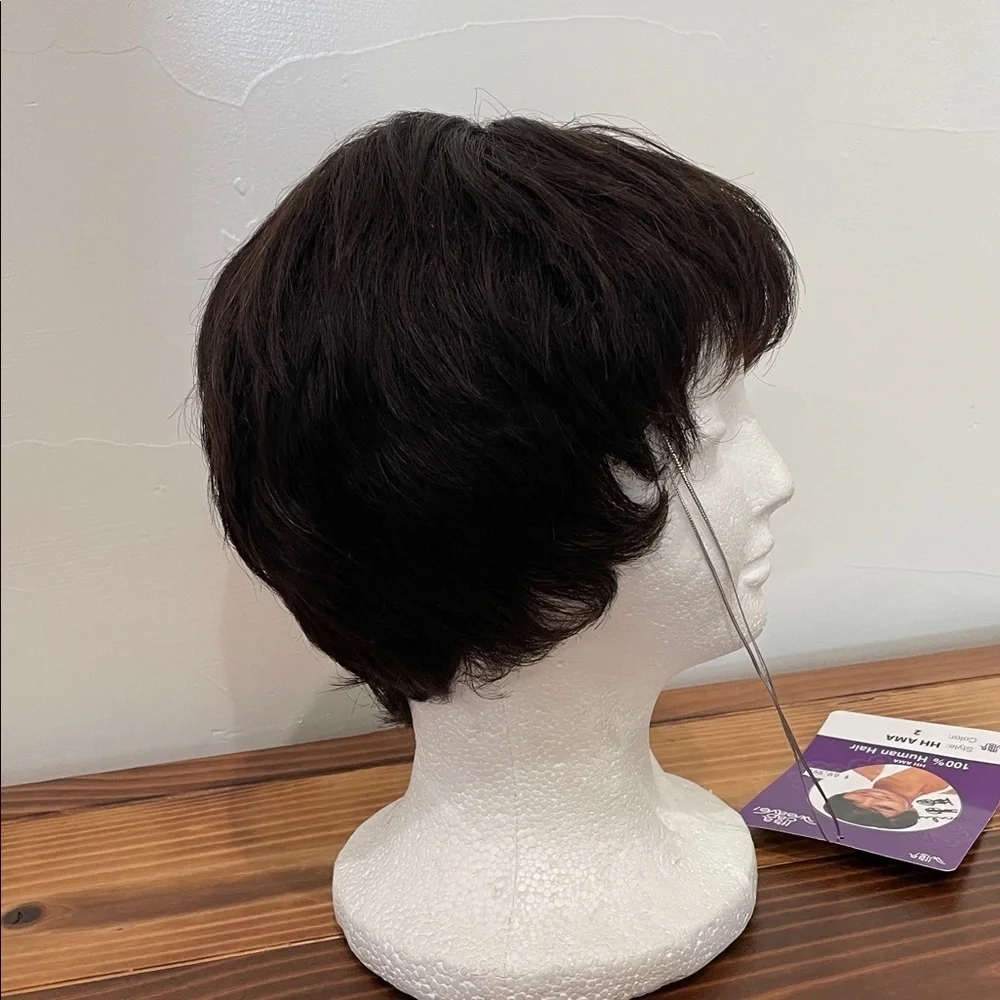 It’s A Cap Weave! Brand 100% Human Hair Short Wig NWT